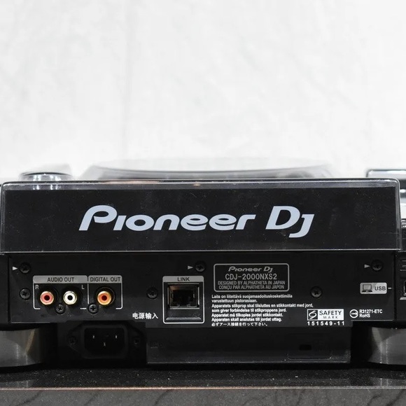 Pioneer CDJ 2000 NSX2 - Picture 3 of 10